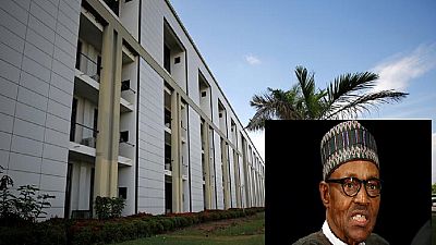 Le parlement nigérian menace Buhari de destitution