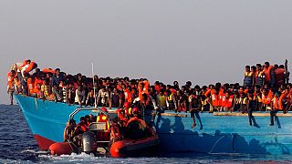 Tunisia records surge in boat migrants