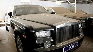 Rolls, Bentley, Boeing... Les biens de Yahya Jammeh aux enchères