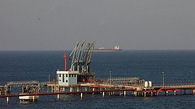 Libye : réouverture des terminaux pétroliers dans l'est, reprise des exportations (compagnie)