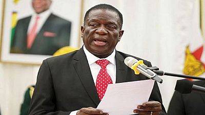 Zimbabwe : Mnangagwa voit l'avenir en rose