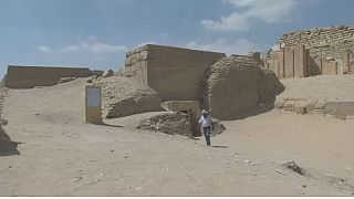 L'Égypte dévoile des tombes de 4200 ans