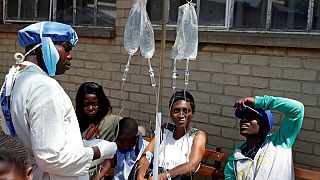 Zimbabwe gov't sets up emergency crowdfund to fight cholera