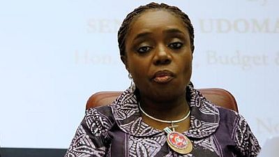 Démission de la ministre des Finances du Nigeria, accusée d'usage de faux