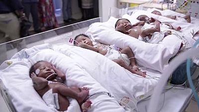 Video: South African clinic celebrates historic birth of quintuplets