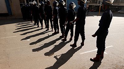 La justice zimbabwéenne condamne le gouvernement pour torture