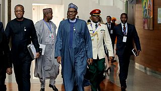 Au Nigeria, Buhari pris entre deux feux