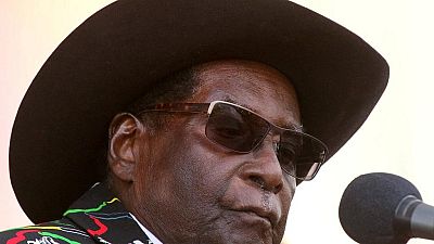 Zimbabwe : Mugabe ne peut plus marcher, selon son successeur