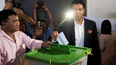 Madagascar poll: Rajoelina maintains lead with half of votes counted