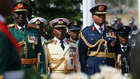 Army in Madagascar threatens to 'intervene' over political crisis ...