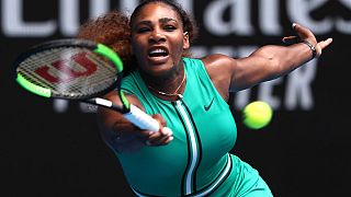 Serena Williams makes strong start in Australian Open