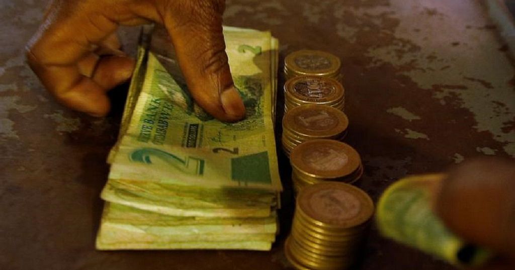 Zimbabwe unions threaten new strike amid wage talks deadlock | Africanews