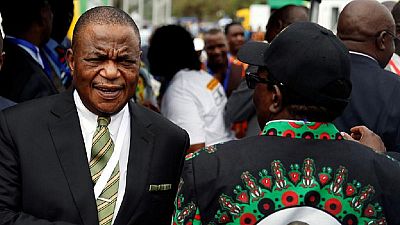 Zimbabwe : le vice-président en Afrique du Sud pour des soins