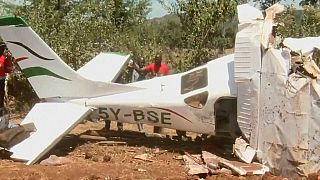Kenya light aircraft crash kills 5