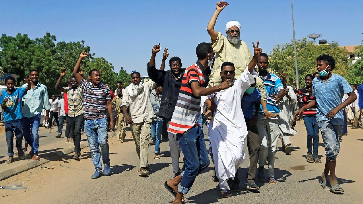 استمرار احتجاجات السودان للشهر الثاني على التوالي مع اندلاع مظاهرات في أم درمان