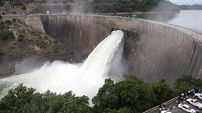 Zimbabwe, Zambia shortlist western, Chinese firms for 2400MW dam