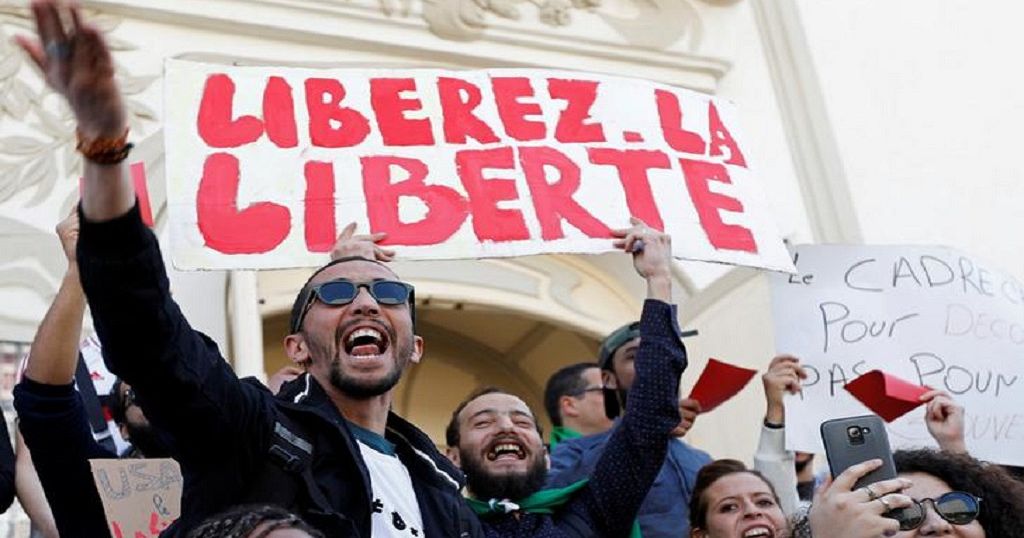 Greve Générale 12 Juillet 2022 Algérie : les lycéens dans la rue, la grève générale diversement suivie