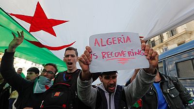 Algeria unions refuse dialogue with PM, opt to stand with people