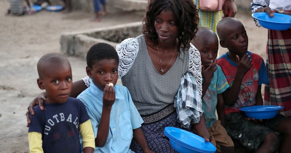 Mozambique: Parents yearn for children torn away by cyclone | Africanews