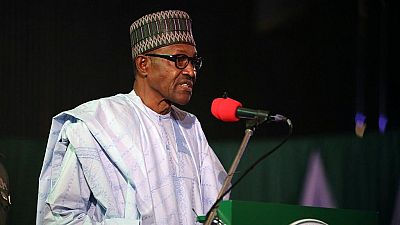 Nigeria : le président Buhari condamne le tourisme médical