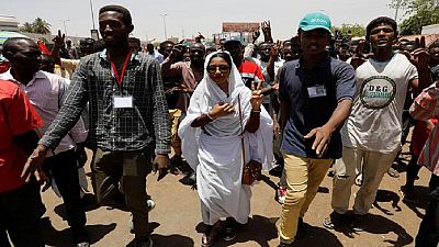 Pour la chef de file de la contestation au Soudan, la mobilisation ne doit pas faiblir