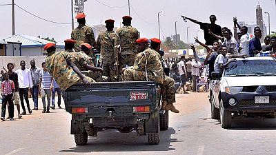 Soudan : les généraux au pouvoir admettent avoir ordonné la dispersion du sit-in