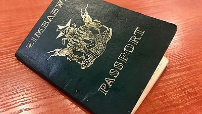 La pénurie de passeports, l'autre revers de la crise au Zimbabwe