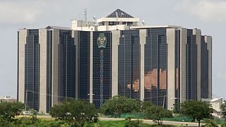 Nigeria's central bank orders banks to lend or face sanctions