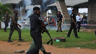 Nigeria security forces disperse 'Revolution Now' protesters in Lagos