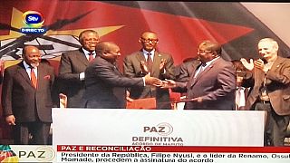 African leaders witness signing of final peace deal in Mozambique