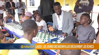 À Lagos, les jeux d'échec transforment la vie des jeunes des bidonvilles [The Morning Call]