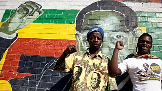 Vénéré et haï, Robert Mugabe, même mort, divise son pays