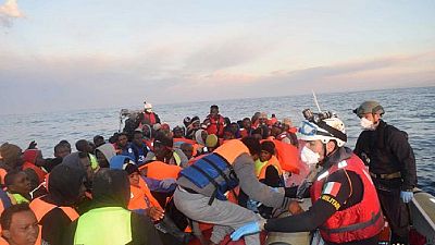 Tunisie : 2 morts dans le naufrage d'un bateau de migrants