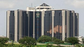 Nigeria fines 12 banks $1.3 billion for failing to meet loan target