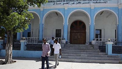 Somali govt's finances questioned: offshore accounts, delayed accountability