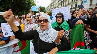 Algérie : bloqués la semaine passée, les étudiants manifestent à Alger