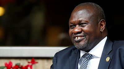 Riek Machar visits South Sudan to save peace deal