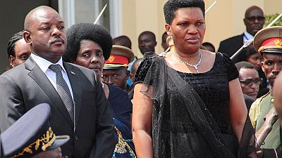 Au Burundi, la première dame défend les femmes stériles