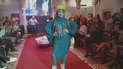 Tunis fashion show for cancer patients