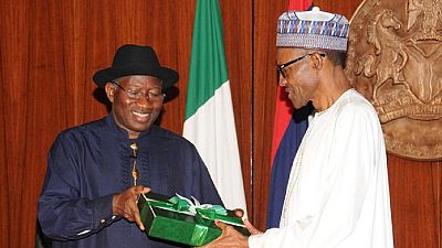Nigeria : Buhari salue « l'humilité et le patriotisme » de son prédécesseur