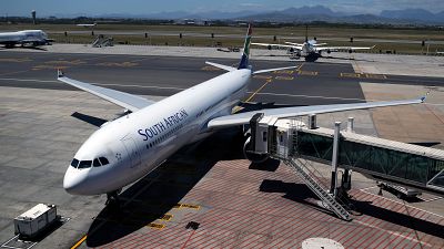South African Airways: Financial doubts grow