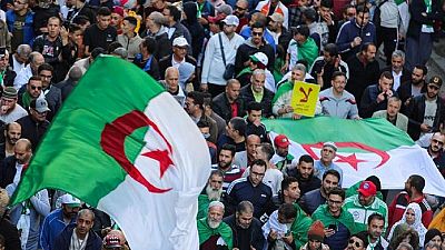 Algérie : une figure de la contestation fixée le 25 décembre sur sa libération provisoire