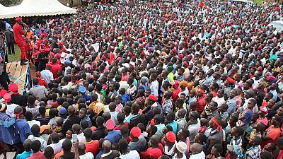 Ouganda : la police arrête l'opposant Bobi Wine lors d'une réunion publique