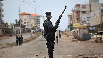 Guinée : deux commissariats saccagés lors d'une 2e journée de mobilisation anti-Condé