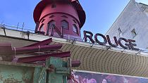 Das Moulin Rouge in Paris ähnelt einer Baustelle