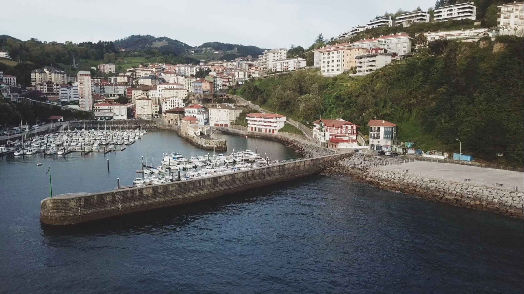 Reducing plastic in fishing and aquaculture: what alternatives to protect our oceans?