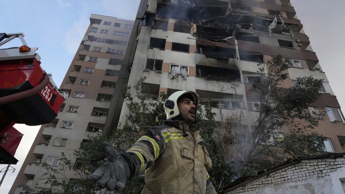 Βίντεο. Ισραηλινή επίθεση σε πυρηνικές εγκαταστάσεις του Ιράν - Αντίποινα «με 100 drones» από την Τεχεράνη