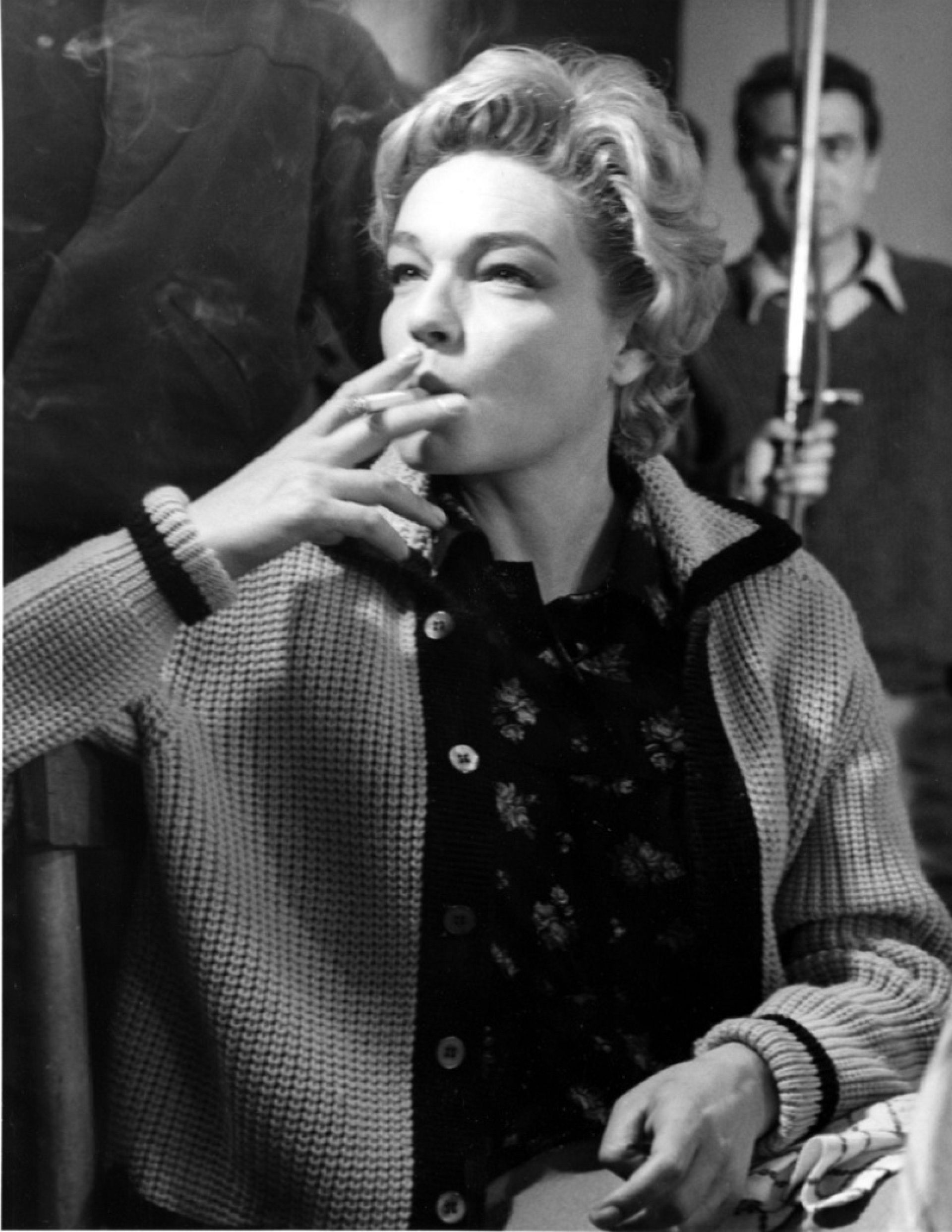 How Do Smokers In A Snus-prevalent Society Consider E-cigarettes Australia