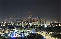 In der Nacht auf Sonntag feuerten die Islamischen Revolutionsgarden Hunderte Drohnen und Raketen auf Israel.
