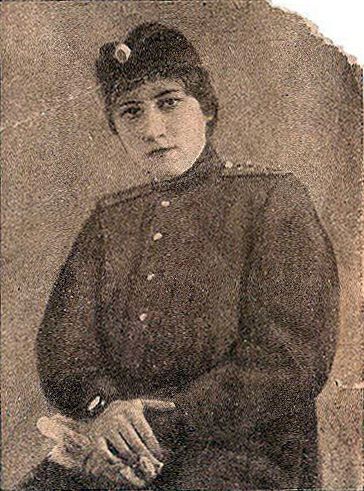 Первая женщина-военный пилот (в 1914 г.): Евгения Шаховская